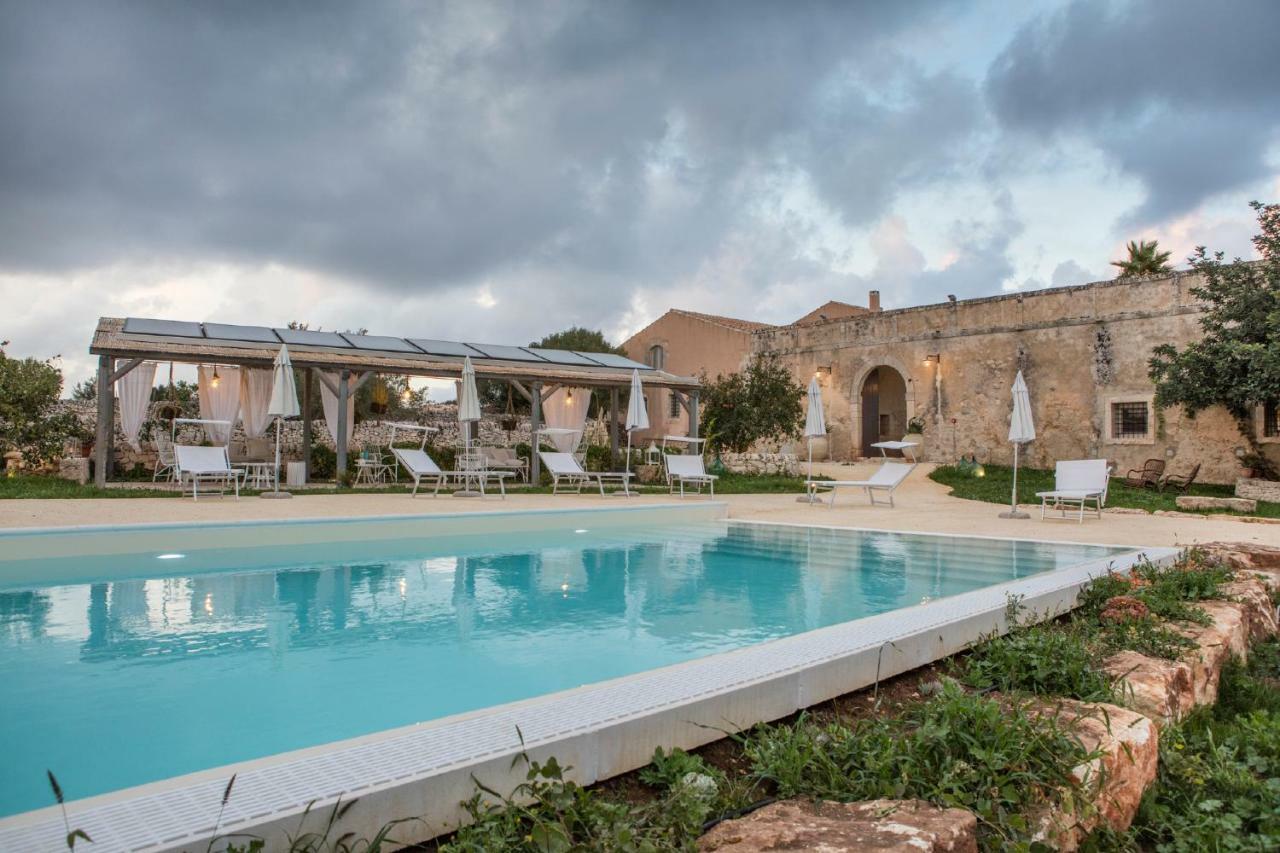 Penzion Terre Di Cavalusi Relais Donnafugata Exteriér fotografie