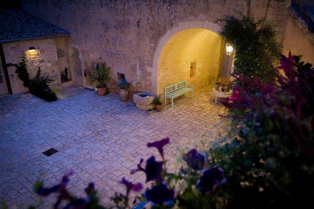 Penzion Terre Di Cavalusi Relais Donnafugata Exteriér fotografie
