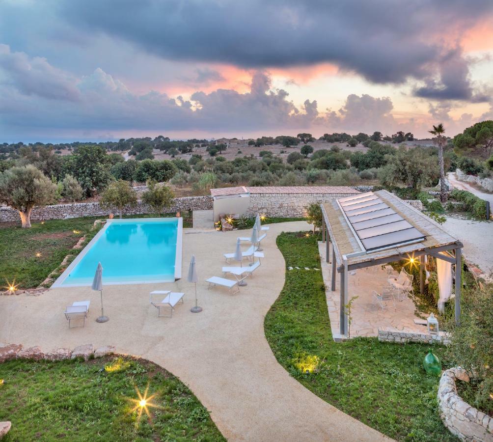 Penzion Terre Di Cavalusi Relais Donnafugata Exteriér fotografie