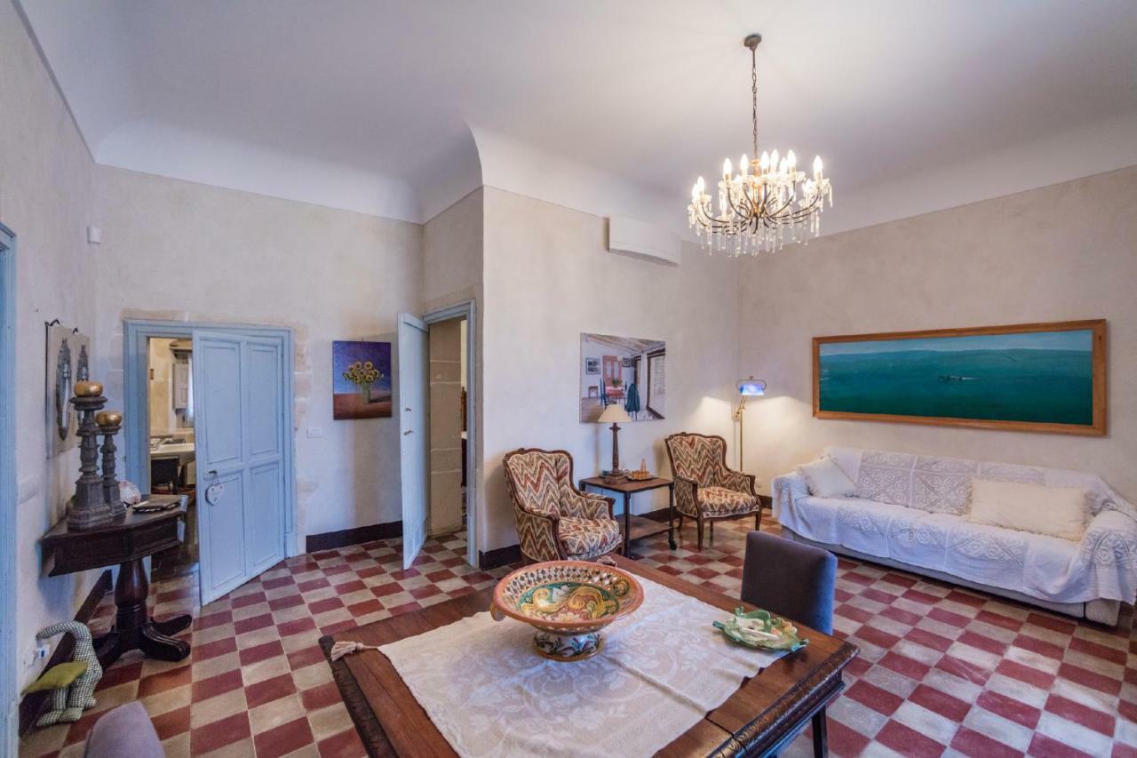 Penzion Terre Di Cavalusi Relais Donnafugata Exteriér fotografie