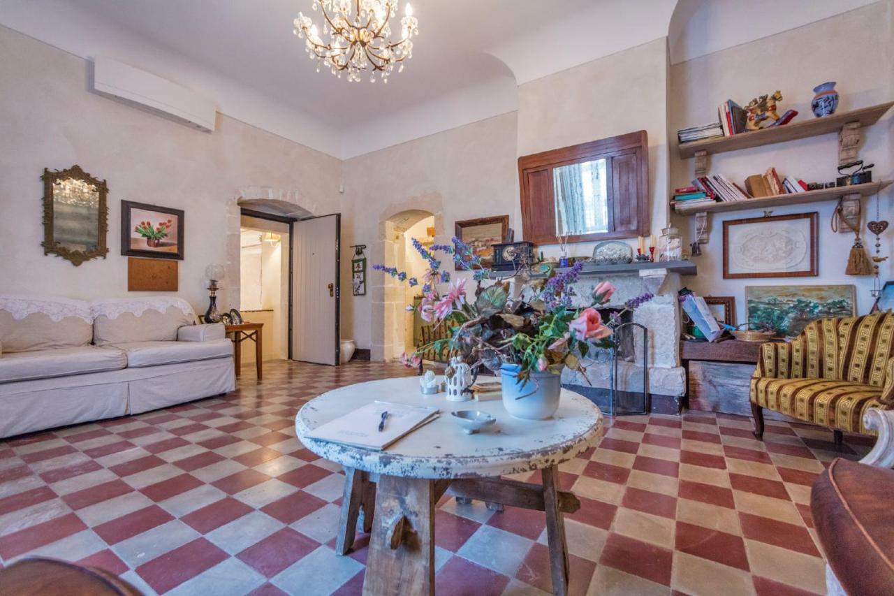 Penzion Terre Di Cavalusi Relais Donnafugata Exteriér fotografie